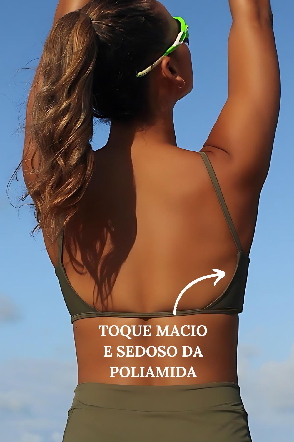 Top Fitness Alça Fina Franzido Lua Liso Beach Tennis