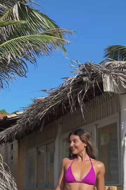 Top de Biquíni Cortininha com Detalhe em Costura e Bojo Removível